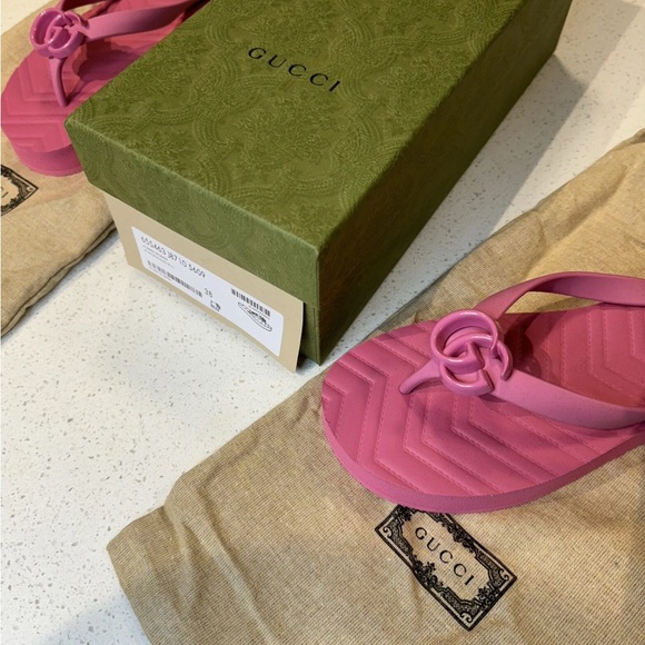GUCCI GG THONG SANDAL - Picture 6 of 10